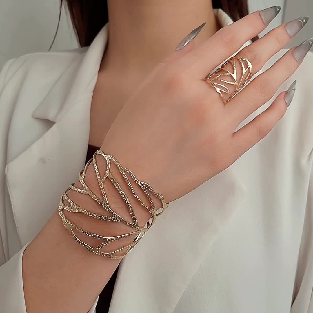 Vintage Leaf Jewelry Set: Cuff Bracelet & Ring Combo